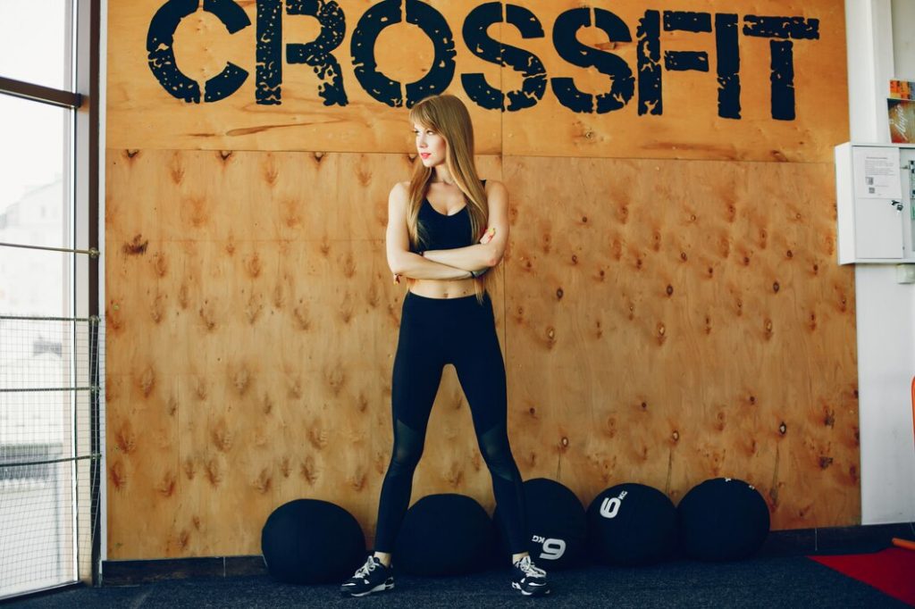 fitness girl gym crossfit